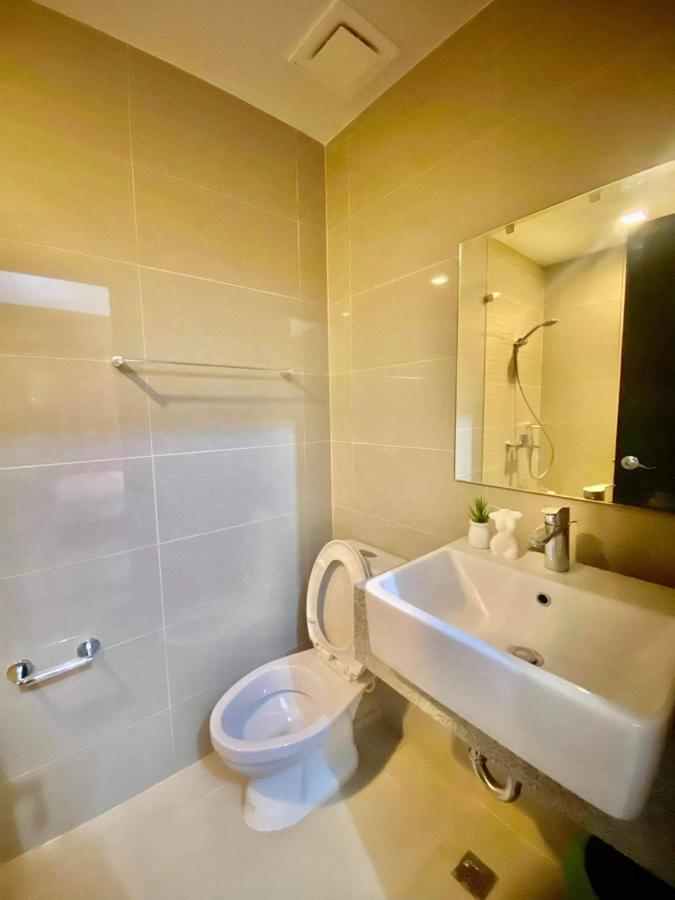 Uptown Parksuites Taguig Eksteriør bilde